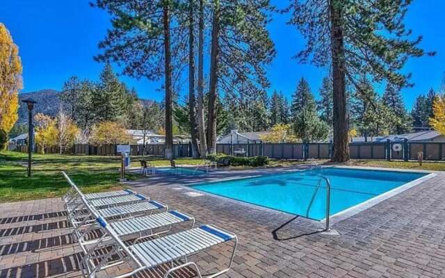 Our Happy Place 3 Bedroom Home by RedAwning