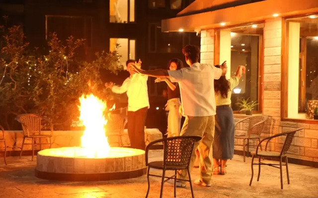 NAZAARA - A Luxe Retreat