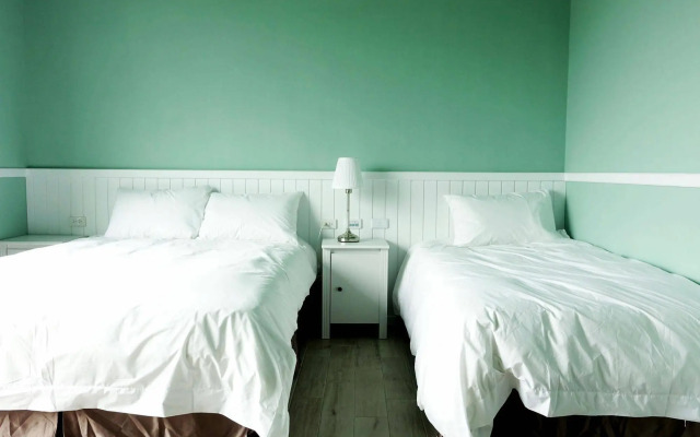 Hua B&B