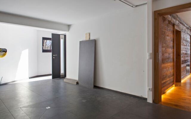 Magnificent Chalet in Niedernsill with Garden