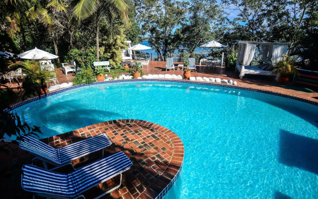 Barracuda Resort