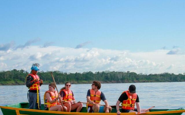 Heliconia Amazon River Lodge