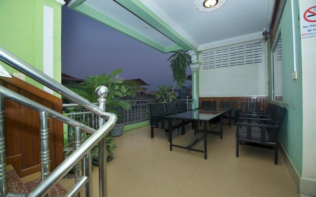 Top Sky Hostel
