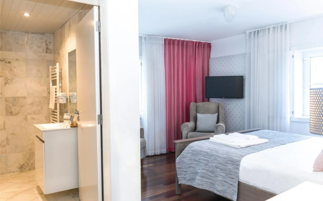 Chiado Patio Apartment Rentexperience