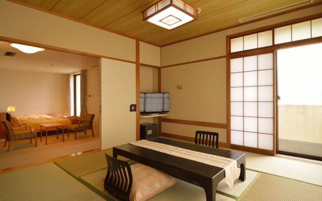 Hakone Mori no Seseragi