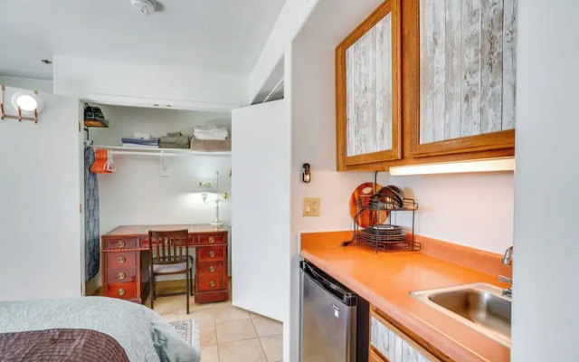 Scenic Tucson Vacation Rental w/ Patio & Grill!