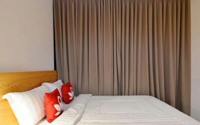 ZEN Rooms Near Mall Buaran