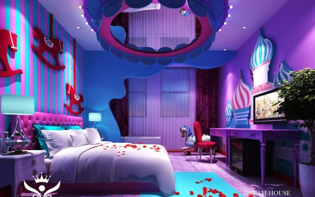 Dreamhouse Theme Hotel