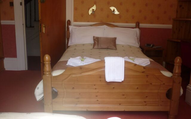 Ashwood Grange Hotel - B&B