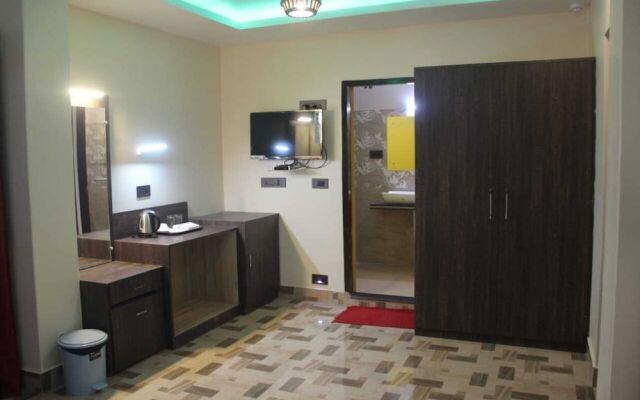 Hotel Rainbird