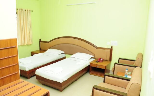 Hotel Pranav International