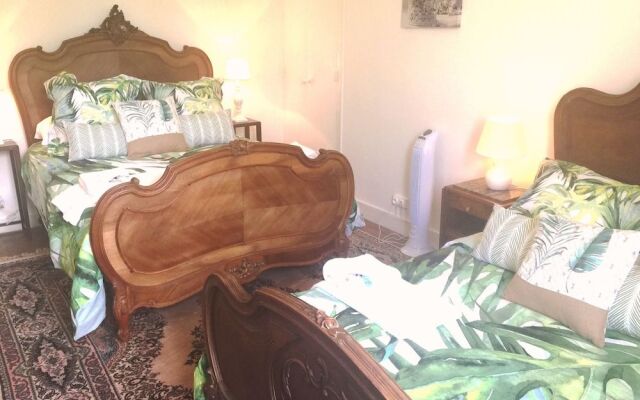 Vue du Château d'Excideuil