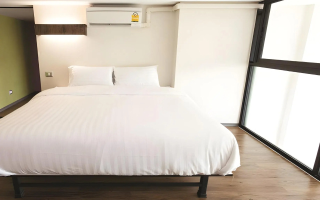 Varrzon Residence Srinakarin 56 – Guest Rooms – Bangkok
