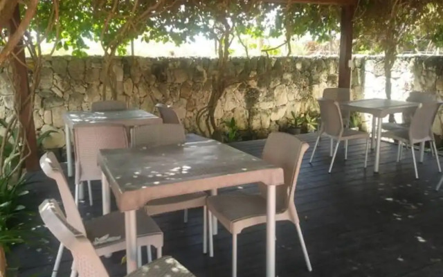 Grand Blue Garden Los Corales Beach