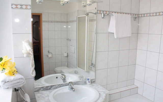 Mainbogen Hotel