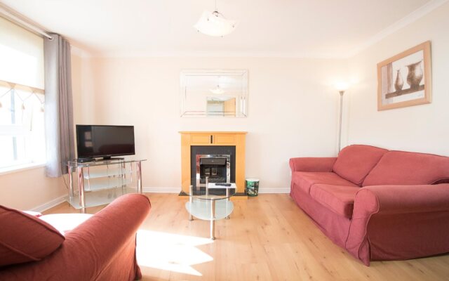 Lochend Serviced Apartments