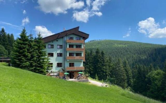 Apartmán v Srdci Hor Cihlářka