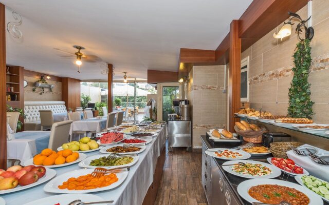 The Empress Theodora Hotel