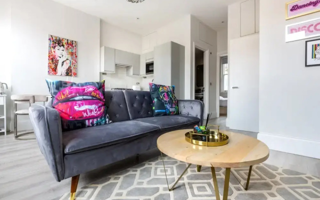 The Hampstead High Flyer