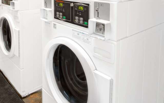 Knights Inn Hallandale