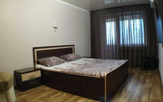 KR Apartments on Metalurhiv 27