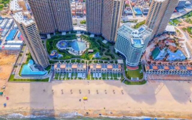 Shuangyuewan Honghaiwan Guanlang Seaview Apartment