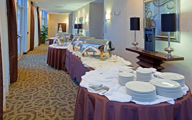 Holiday Inn Florence by IHG