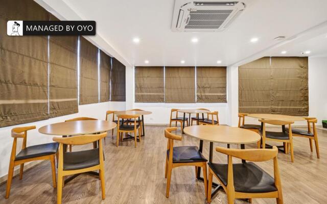 Super Oyo Townhouse Oak Spruce Hotels A2 Indiranagar