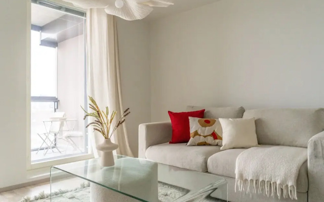 1-BR 11th Floor with Balcony