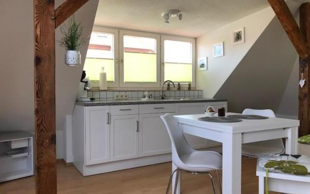 Liebevoll eingerichtete Ferienwohnung im DG