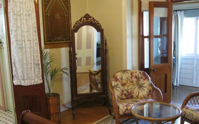 Classique Bed and Breakfast