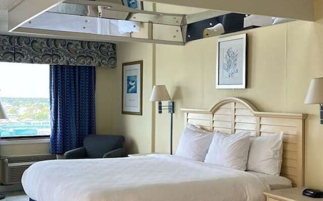 Oceanview Studios at Seamist Driftwood