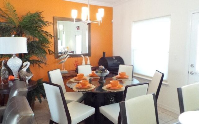 Los Cabos III Condominiums by Cheap Getaway