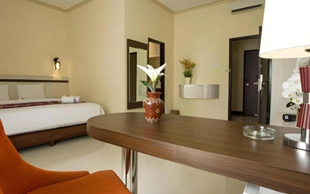 Puri Indah Hotel