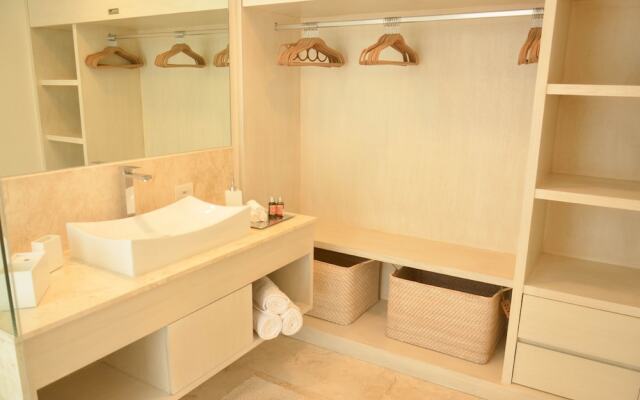Kiin Luxury Condos Riviera Maya