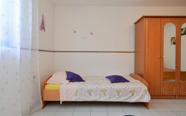 Apartment Dulijana 2042