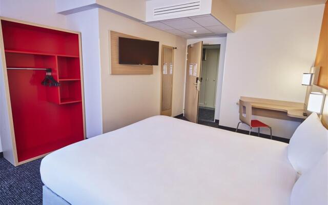 Kyriad ECO - Clermont Ferrand Estaing