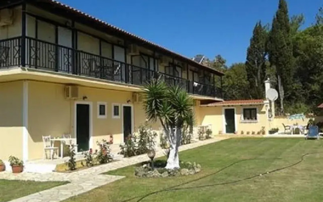 Eleana Apartments