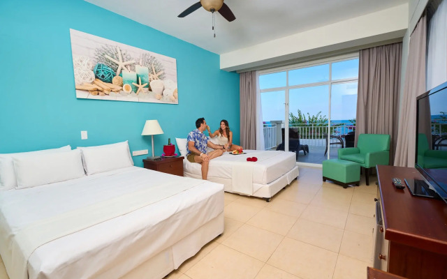 Grand Evenia Bijao Hotel — All Inclusive