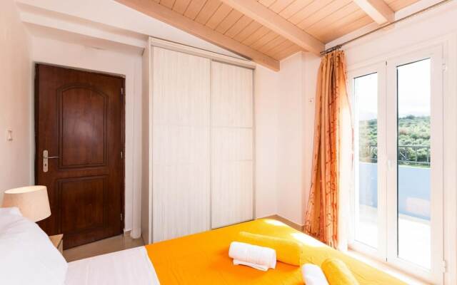 Blue Villa 2 - With Private Pool