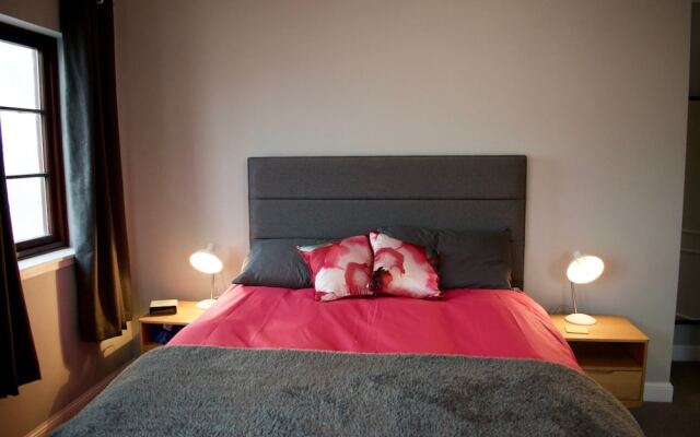 Edinburgh Top Floor Flat