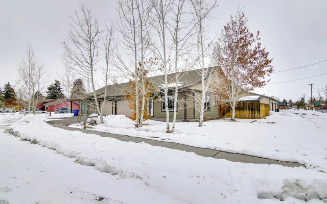 Cozy Belgrade Home Near Skiing, Hiking & Airport!