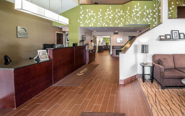 Sleep Inn & Suites