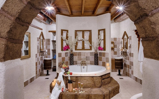 Koukos Rhodian Guesthouse - Adults Only