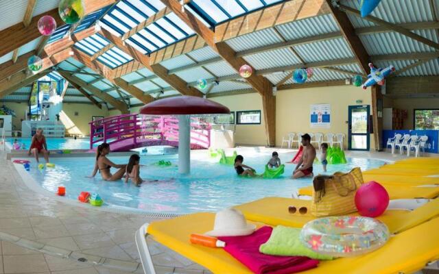 Mobil-home 6-8 pers Domaine de Kerlann