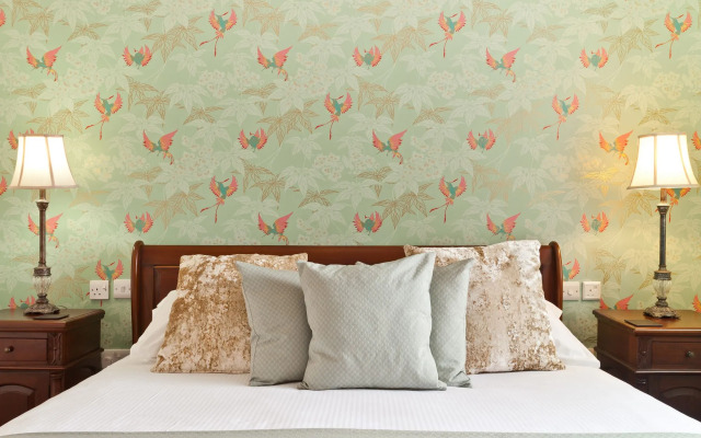 Beaumont House with FREE off-site Health Club - Adults Only