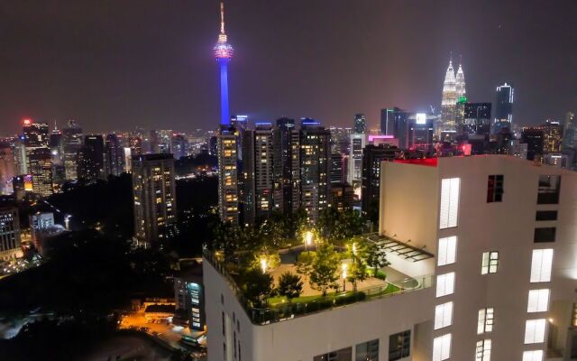 The Robertson Bukit Bintang China Town