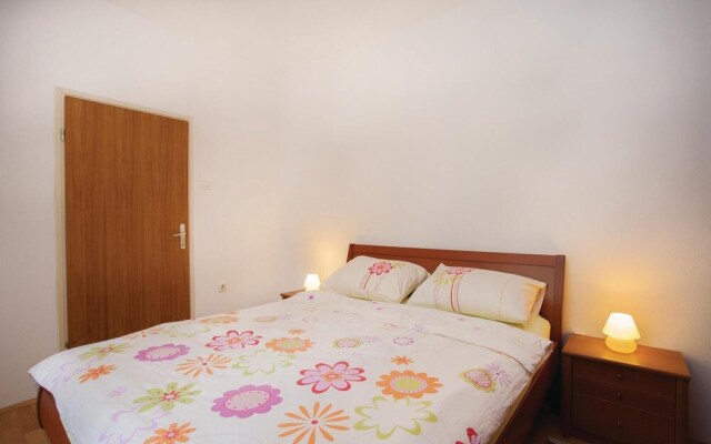 Beautiful Home in Omisalj With Wifi and 3 Bedrooms