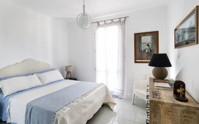 Spuma di Mare - Delfino