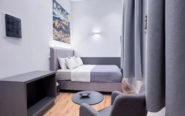 Lofus Art Suites